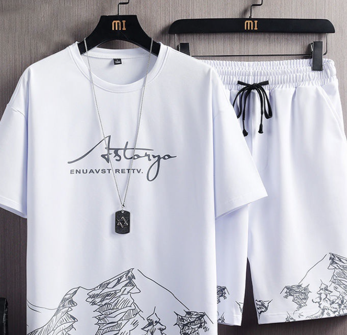 New Leisure Suit Men Korean Short Sleeve Fashion Shorts Suit Men T-shirt Sport Suit Two Piece Set